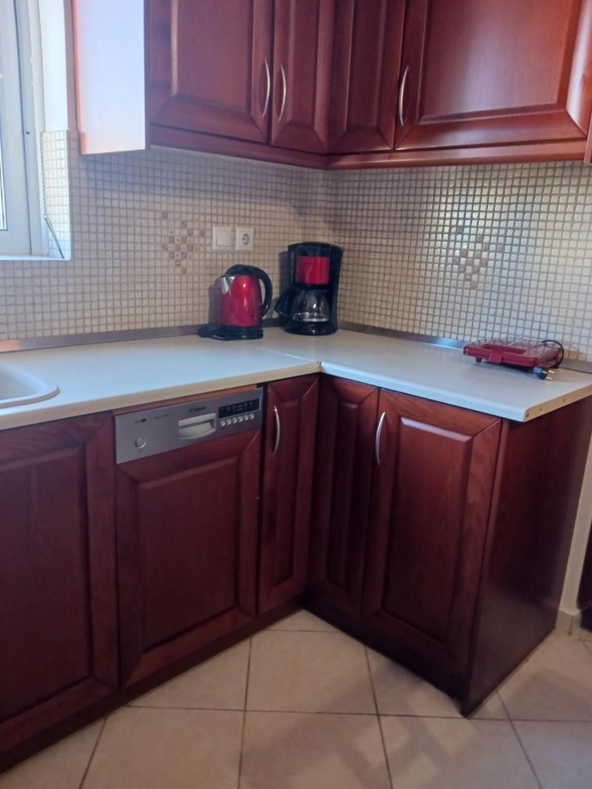 Makarios Apartment Near Athens Aiport Szpáta Kültér fotó